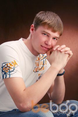  ,   Jonny, 38 ,   