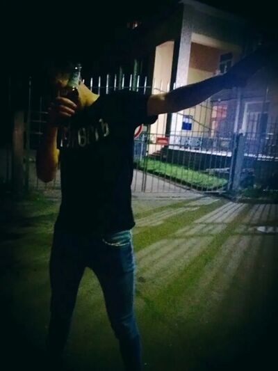  ,   Aleksandr, 27 ,   ,   , c , 