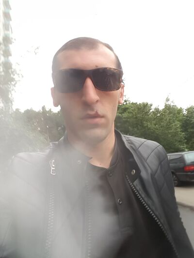  ,   Greg, 34 ,   ,   , c 