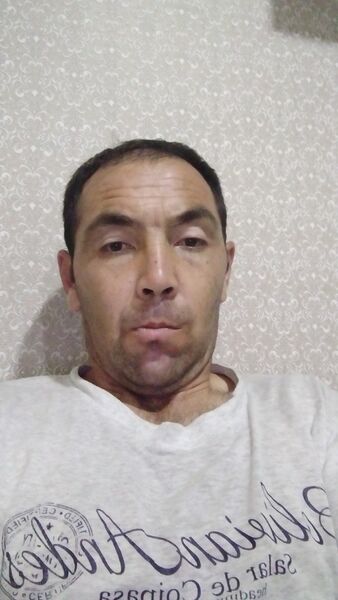  ,   Rustam, 37 ,   ,   , c , 