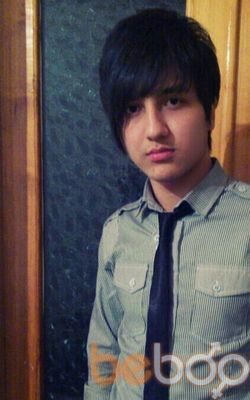  ,   Xurshid, 32 ,   