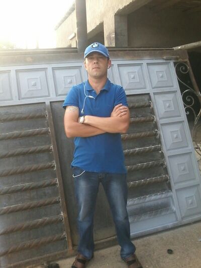  ,   Grek, 40 ,  
