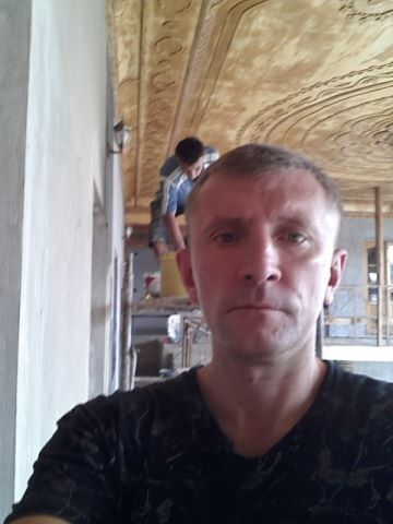  ,   Muhitdinov, 43 ,   c 