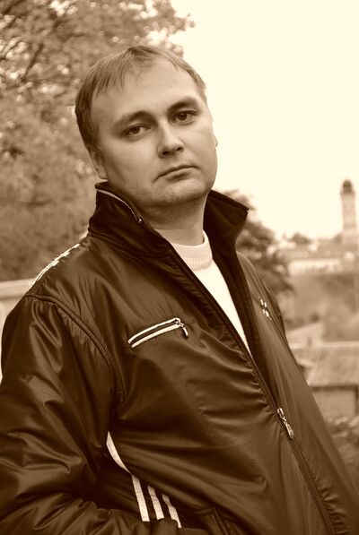  ,   Rusik, 49 ,  