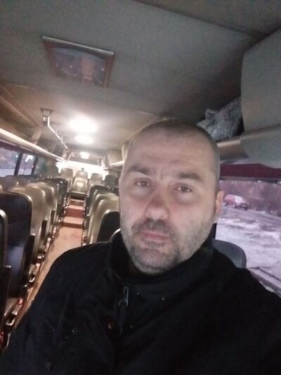  ,   Valentin, 39 ,   ,   , c 