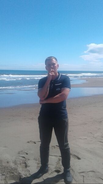  ,   Dima, 31 ,   