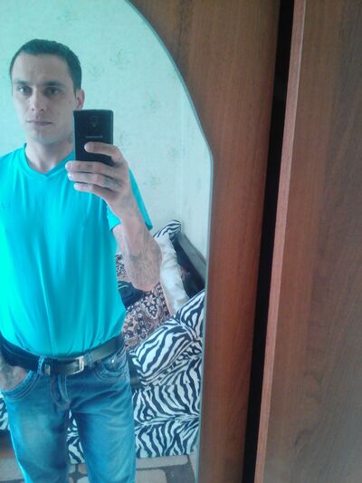  ,   Dan, 40 ,   ,   , c 