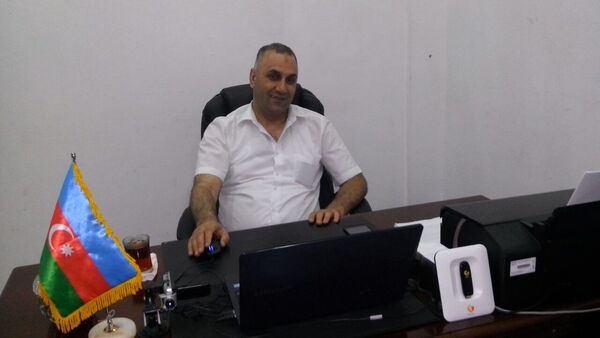  ,   Ali, 61 ,   ,   , c 