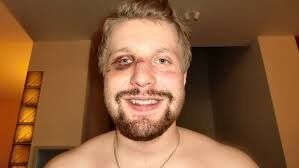  ,   Leo, 36 ,   