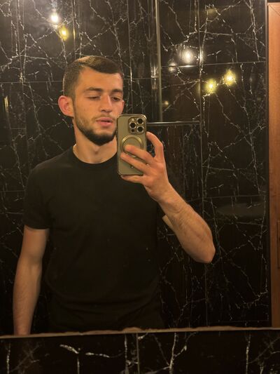  ,   Narek, 24 ,   ,   