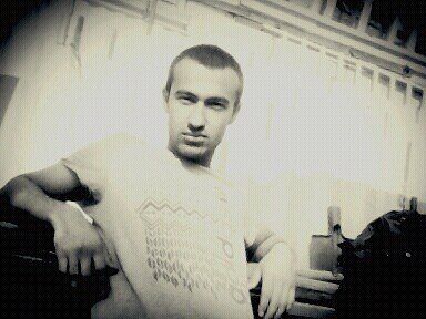  ,   Jorik, 33 ,   