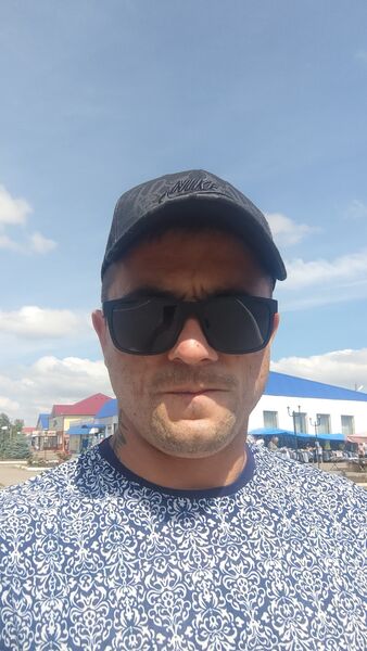 ,   Mirab, 33 ,  