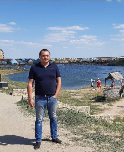  ,   Vladimir, 41 ,   c 