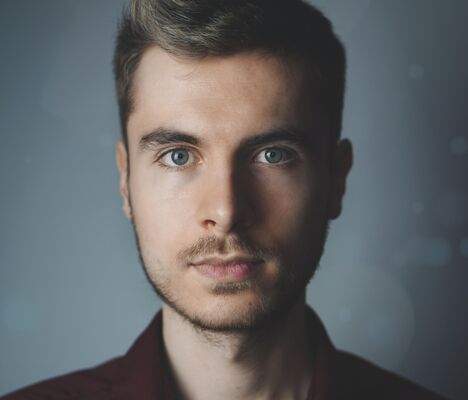  ,   Alex, 35 ,   ,   
