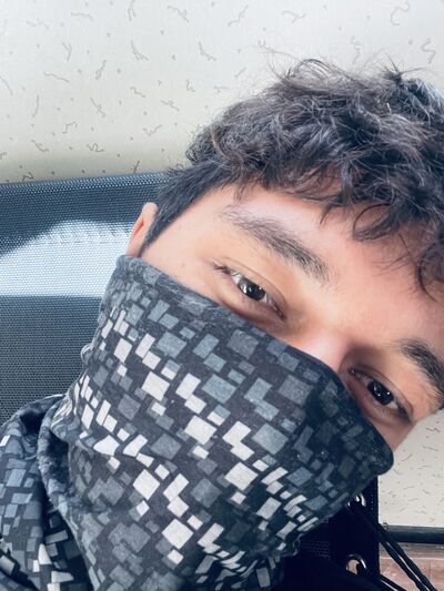  Pusan,   Murodjon, 22 ,   ,   