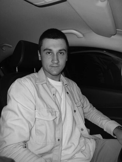  ,   Sasha, 19 ,   ,   