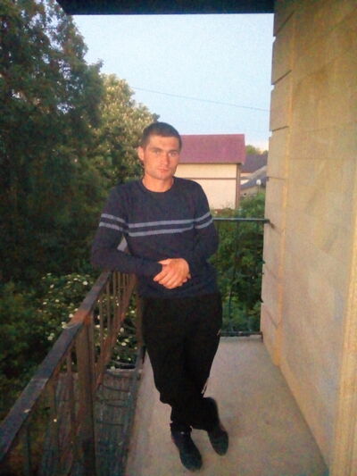  ,   Vadim, 32 ,  