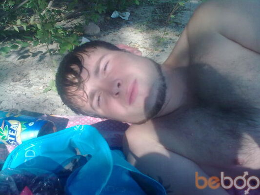  ,   Petr, 37 ,  