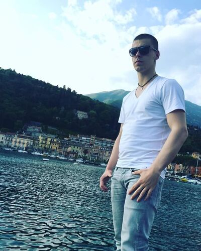  ,   Johny, 35 ,   ,   
