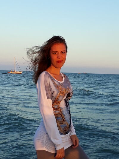  ,   Dasha, 28 ,     , c 