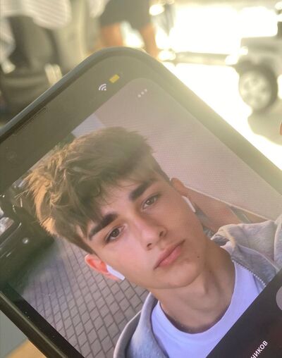  ,   Fludorado, 19 ,   ,   