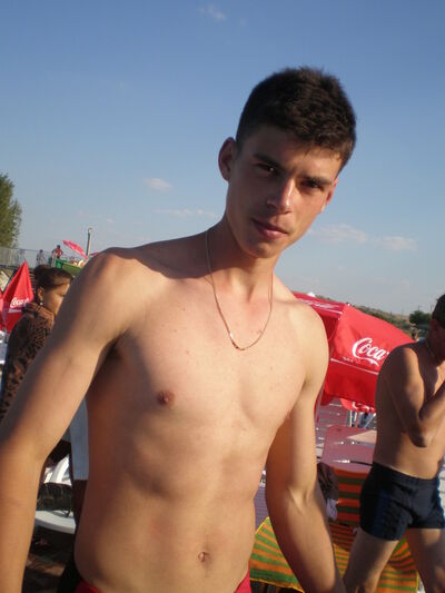  ,   Dorin, 31 ,   
