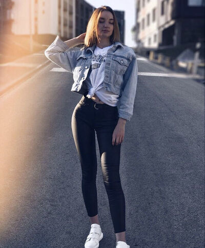  ,   Polina, 25 ,   ,   , 