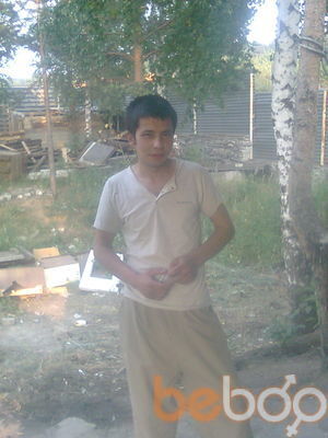 3834190  Utkir, 39 ,    