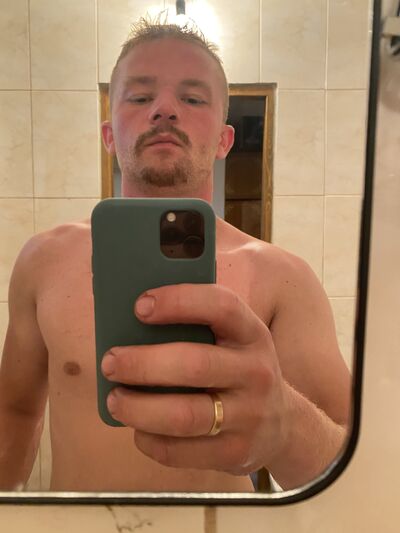  ,   Ihor, 28 ,   ,   