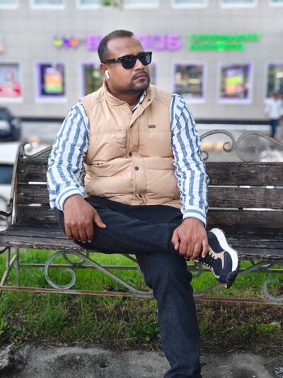  Abercarn,   KARIM, 33 ,   ,   