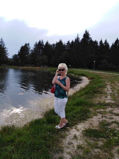  ,   Ludmila , 58 ,   ,   , c 