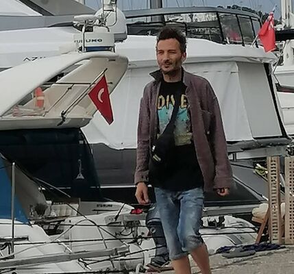  ,   Zafer, 52 ,   ,   