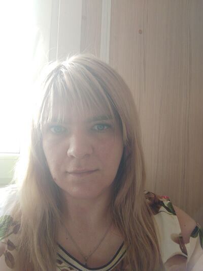  ,   Alina, 37 ,   