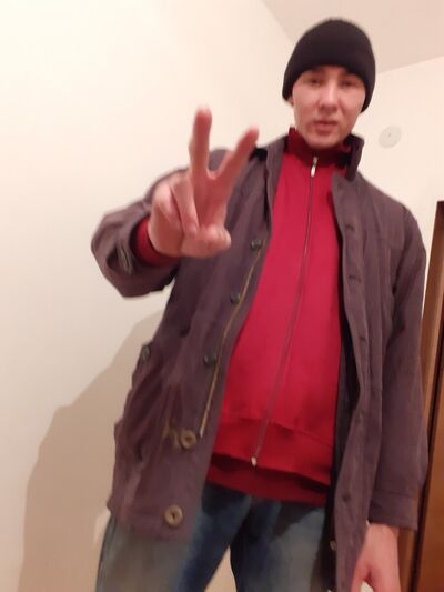  ,   Darhan, 31 ,   ,   , c , 