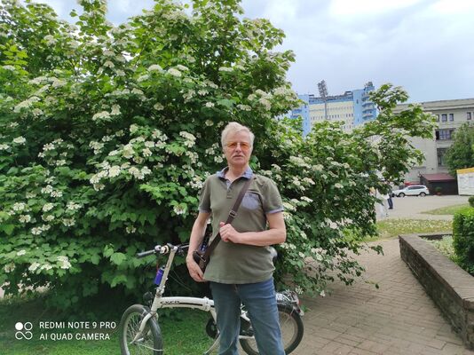  ,   Valerij, 71 ,   c 