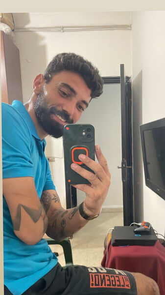  Beirut,   Russo, 28 ,   ,   , c , 