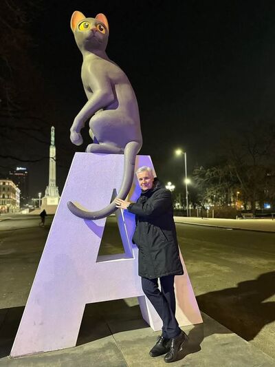  ,   Artis pabrik, 47 ,   ,   