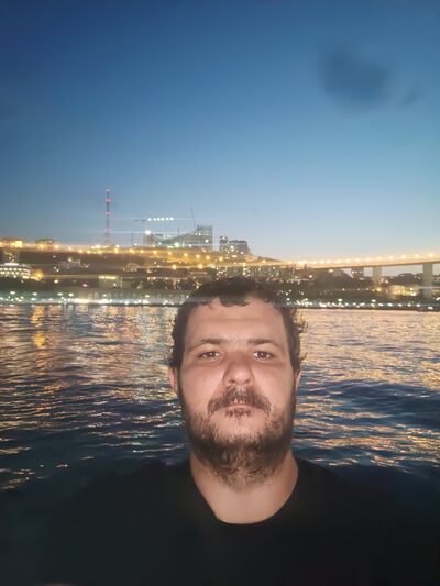  ,   AntonbureIN, 32 ,     , c 
