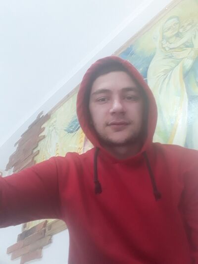  ,   Andrei, 32 ,     , c 