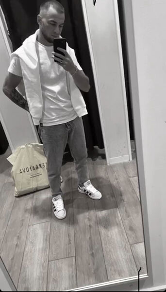  ,   , 28 ,   ,   