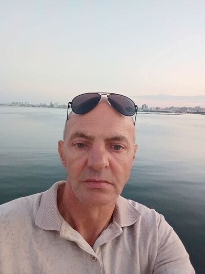  ,   Kamil, 57 ,   ,   