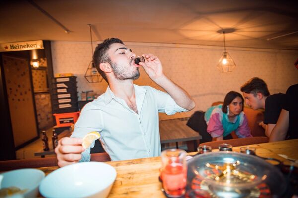 ,   Ruslan, 30 ,   ,   , 