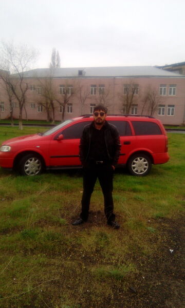  ,   Vrej, 35 ,   ,   , c 