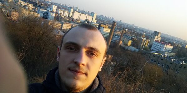  ,   Vitalik, 32 ,   