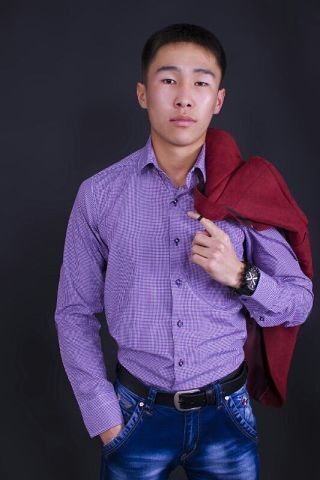 ,   Azat, 32 ,   