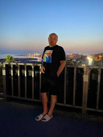  ,   Jony, 44 ,   ,   