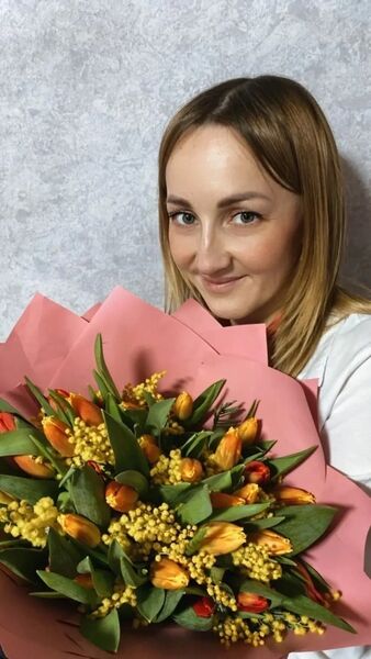  ,   Olga, 34 ,  
