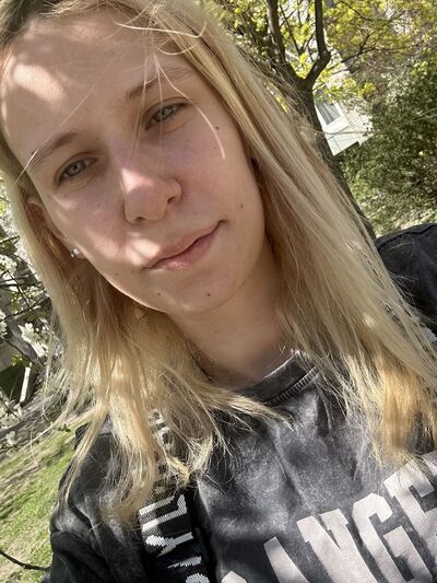  ,   Anastasia, 25 ,   ,   