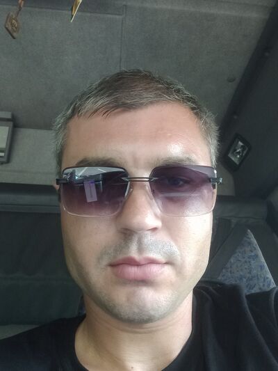  ,   David, 29 ,   ,   