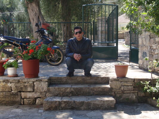  ,   Baka, 42 ,   